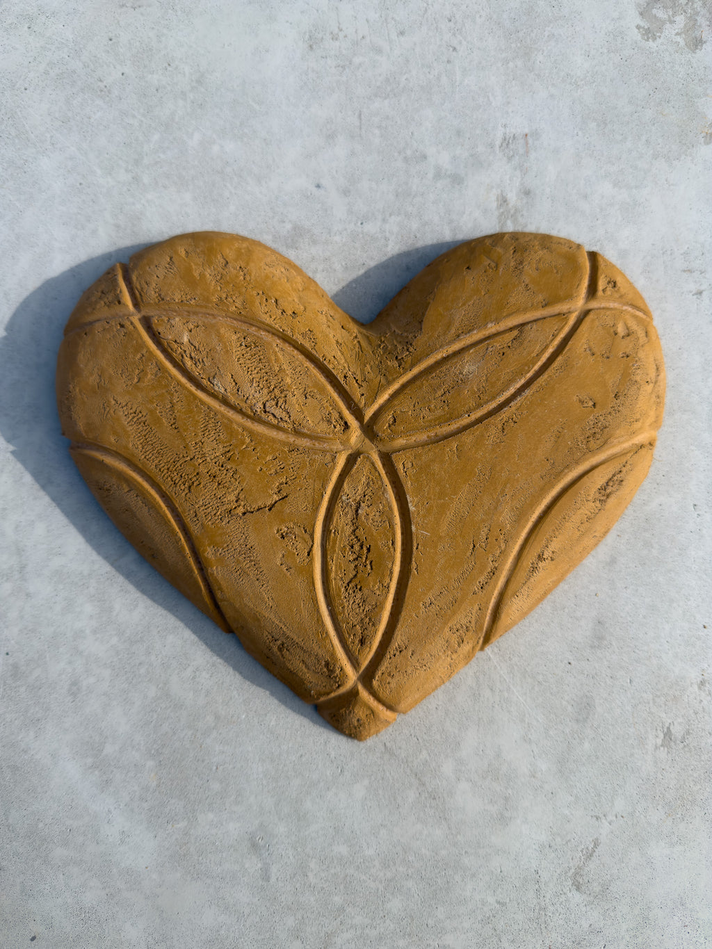 Trinity Flower Concrete Heart