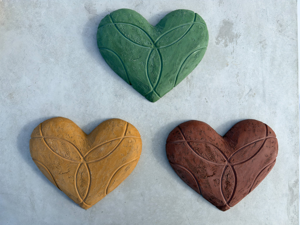 Trinity Flower Concrete Heart